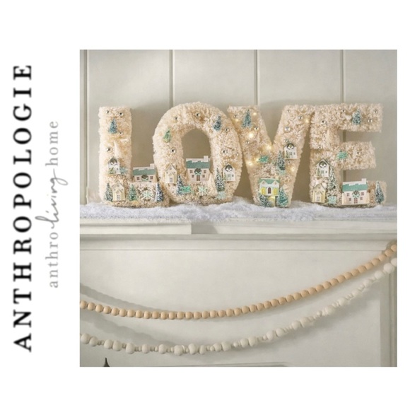 Anthropologie Festive Sisal Light-Up Diorama Christmas 